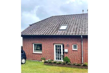 Doppelhaushälfte im ländlichen Heinbockel