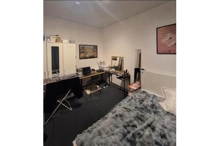 1 Zimmer zu vermieten - 625,00&nbsp;EUR Kaltmiete, ca.&nbsp; 19,00&nbsp;m&sup2; in Frankfurt am Main (PLZ: 60431) Ginnheim