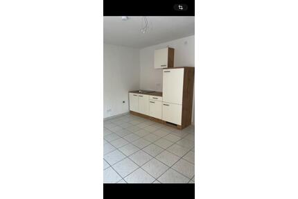 1 Zimmer Wohnung in Geisenheim - 400,00&nbsp;EUR Kaltmiete, ca.&nbsp; 25,00&nbsp;m&sup2; in Geisenheim (PLZ: 65366)