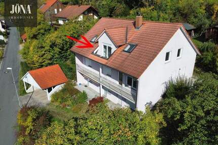 Unverbaubarer Fernblick inklusive! Großzügige 4-Zimmer-Dachgeschosswohnung in attraktiver Lage nahe Kulmbach nur 1.200,-€m² - Ködnitz / Fölschnitz