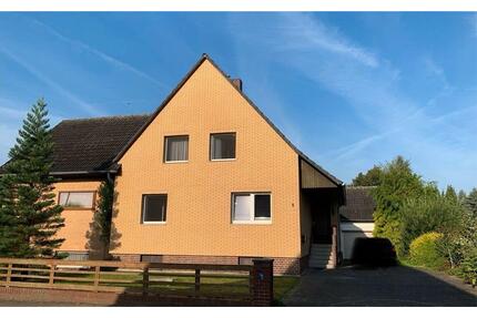 Ein-Zweifamilinenhaus mit Wintergarten, 2 Garagen, Wintergarten - Peine Südstadt