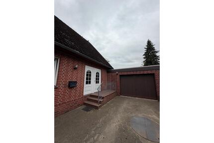 Doppelhaushälfte - 1.500,00&nbsp;EUR Kaltmiete, ca.&nbsp; 140,00&nbsp;m&sup2; in Schneverdingen (PLZ: 29640)