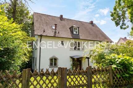 Haus zum Kaufen in Tübingen 1.575.000,00 € 358 m²