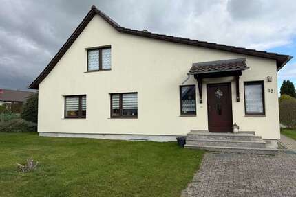 Haus zum Kaufen in Nordwestuckermark 239.000,00 € 110 m²