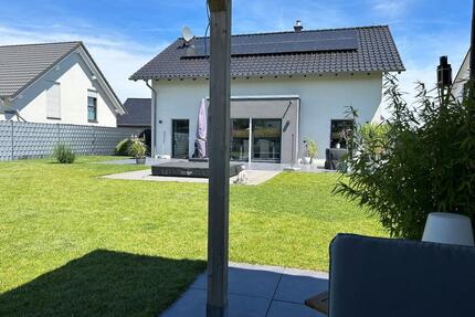 Freistehendes Einfamilienhaus, KFW40, Landhauscharme und Luxus - Velbert Pöthen