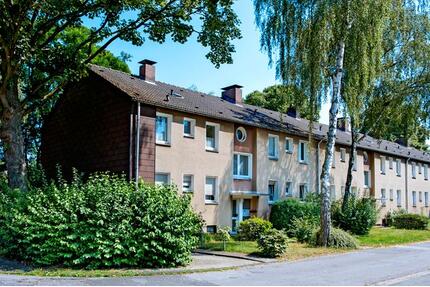 Wir sanieren für Sie - wunderschöne 3-Zimmer-Wohnung in ruhiger Wohnsiedlung mit großem Balkon - Duisburg Hamborn