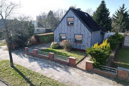 Kleines Haus, großes Potenzial - Gestalten Sie Ihr neues Zuhause selbst - Cuxhaven / Groden