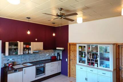 Gepflegte Haushälfte mit Garten und Terrasse in Butzweiler - Newel