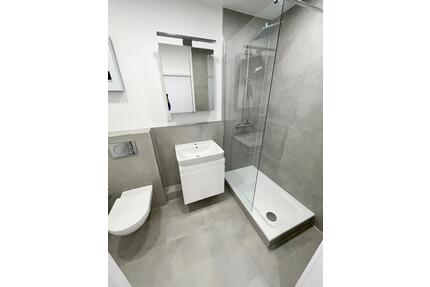 3 Zimmer Wohnung mit Weitblick, neuwertig - Solingen Burg