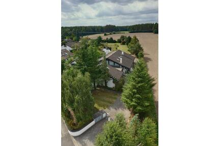 Villa auf Seegrundstück in Möhrendorf - exklusive Immobilie