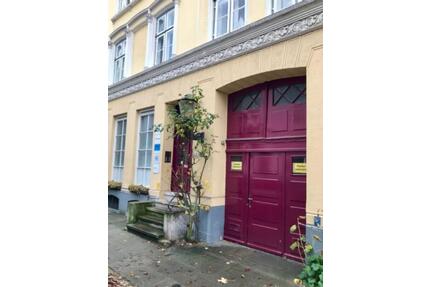 Charmantes Büro im historischen Werkstatthaus zu vermieten - Hamburg Hamburg-Mitte