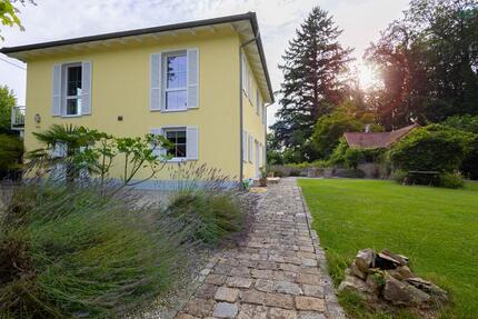Provisionsfrei: Mediterrane Villa am Waldrand mit Atelier - Diedorf