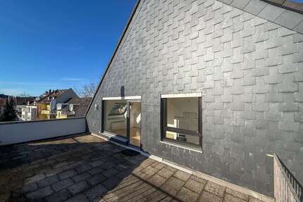 Wohnung zum Kaufen in Düsseldorf 215.000,00 € 53 m²