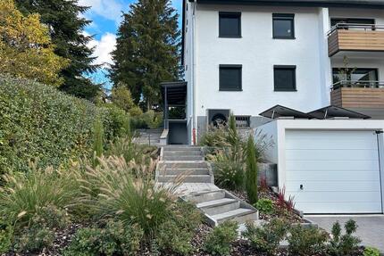 Grundsanierte, ruhige 2-Zimmer Wohnung mit Ausblick auf Aalen