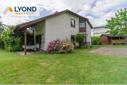 Wohnoase für die ganze Familie: Frei stehendes Haus mit großem Garten und Wintergarten! - Borken