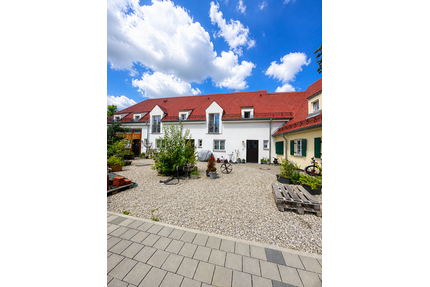 Haus zum Mieten in Augsburg 1.350,00 € 101.51 m²