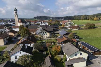 Haus zum Kaufen in Rechtmehring 499.000,00 € 175 m²