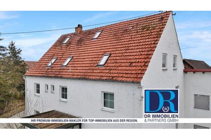 Großzügige 4-Zimmer-Dachgeschosswohnung mit Wohnküche in Königsmoos