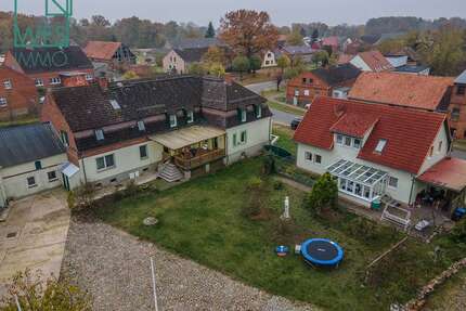Haus zum Kaufen in Marienfließ 449.000,00 € 650 m²