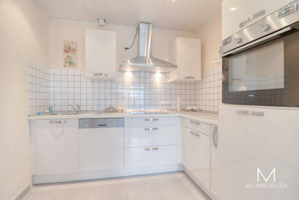 MG - Morlautern: Möbilierte Wohung mit Stellplatz und Balkon - Kaiserslautern / Morlautern