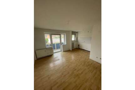 Wohnung zum Mieten in Neutraubling 466,03 € 54.95 m²