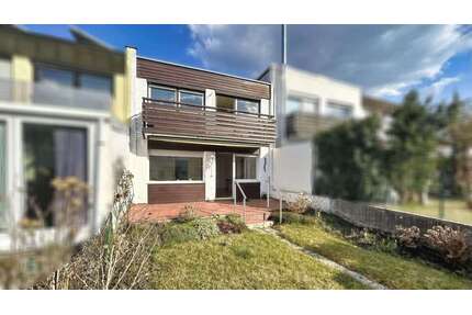Haus zum Kaufen in Regensburg 590.000,00 € 94.37 m²