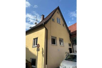 Ruhige 3 ZKB Wohnung im Zentrum von Nördlingen