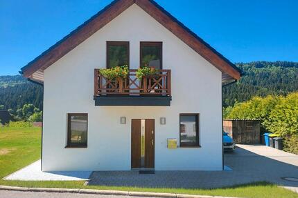 Haus 106m2 zum Kauf - 405.000,00&nbsp;EUR Kaufpreis, ca.&nbsp; 106,00&nbsp;m&sup2; in Wehingen (PLZ: 78564)