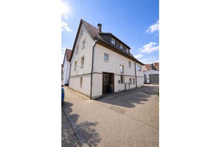 Einfamilienhaus mit 6,5- Zimmern und großzügiger Nutzfläche - Markgröningen