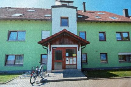 Vermiete Wohnung - 900,00&nbsp;EUR Kaltmiete, ca.&nbsp; 64,00&nbsp;m&sup2; in Neumarkt in der Oberpfalz (PLZ: 92318) Altenhof