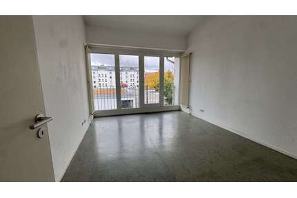 Wohnung zum Mieten in Berlin 1.070,65 € 93.1 m²