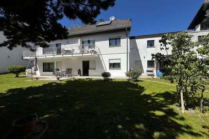 Haus zum Kaufen in Idstein - Eschenhahn 717.000,00 € 275 m²