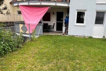 2-Zimmer-Erdgeschosswohnung mit großer Terrasse, Garten & TG-Stel - Filderstadt