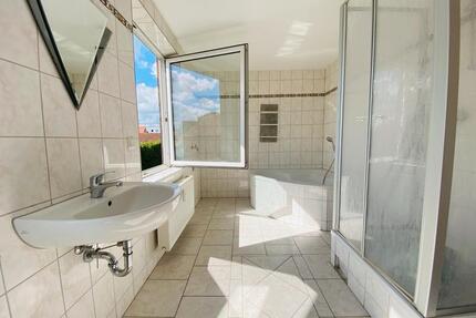 Mietwohnung 3-Raum mit EBK ab 1.3.2026 - Burg