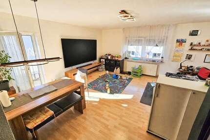 Wohnung zum Kaufen in Karlsruhe Neureut 325.000,00 € 87.22 m² - Karlsruhe / Neureut