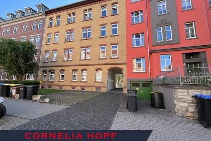 #schöne, geräumige 2-Raum-Wohnung # große Wohnküche #Waschraum #Keller #Balkon #PKW-Stellplatz vor der Tür - Erfurt Andreasvorstadt