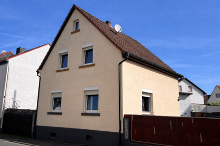 Einfamilienhaus mit Nebengebäude in zentraler Lage von Rodgau-Dudenhofen!