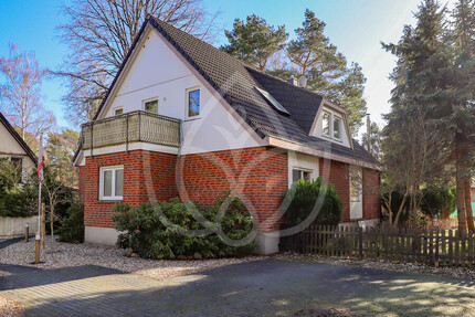 Zweifamilienhaus mit 6 Zimmer in Glienicke,Nordbahn - Glienicke/Nordbahn