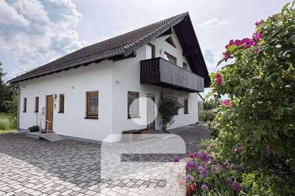 Haus zum Kaufen in Bad Steben 340.000,00 € 160.03 m²