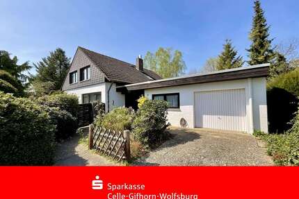 Haus zum Kaufen in Gifhorn 190.000,00 € 149.41 m²