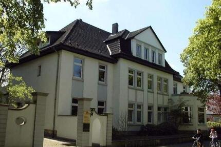 Exklusive Dachgeschosswohnung über 2 Etagen u. Dachterrasse - Helmstedt