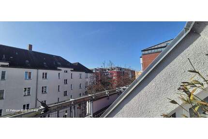 ruhiges Dach Treptower Park Maybachufer Terrasse + Lift, 3 Raum - Berlin Alt-Treptow