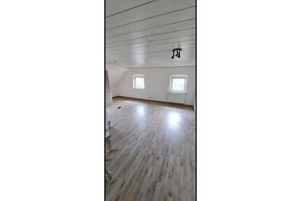 3 Zimmer Wohnung in Amberg - 700,00&nbsp;EUR Kaltmiete, ca.&nbsp; 90,00&nbsp;m&sup2; in Amberg (PLZ: 92224)