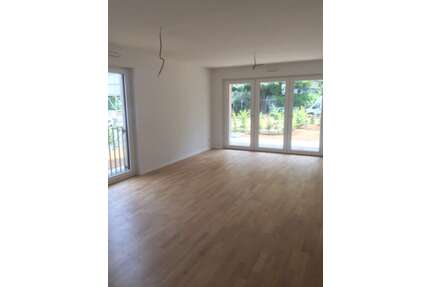 Wohnung zum Mieten in Tamm 853,00 € 75.87 m²