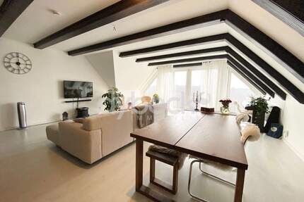 Großzügige Dachgeschosswohnung mit privater Sauna - Licht, Raum und beste Anbindung nahe Lüneburg. - Reppenstedt