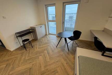 Wohnung zum Mieten in Berlin 561,96 € 26.76 m²