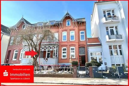 Charmante Altbauwohnung mit Veranda & Garten in Wakenitznähe - Lübeck St. Jürgen