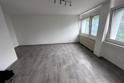 Helle 1-Zimmer-Wohnung - 1.200,00&nbsp;EUR Kaltmiete, ca.&nbsp; 40,00&nbsp;m&sup2; in München (PLZ: 81735) Ramersdorf-Perlach