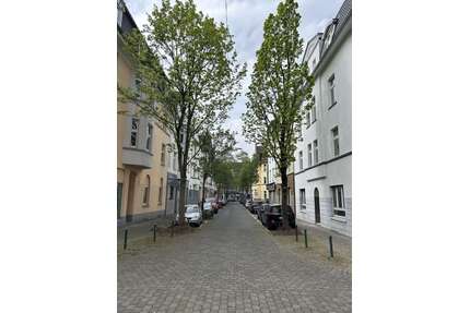 Wohnung zum Mieten in Leverkusen 1.070,00 € 83 m²