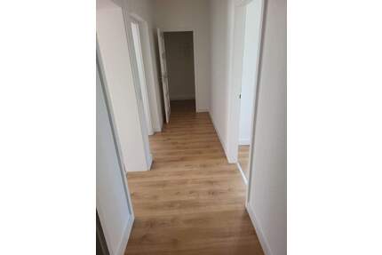 1. Monat Grundmietpreis - Gemütliche 2-Zimmer-Wohnung mit Balkon in Altenburg